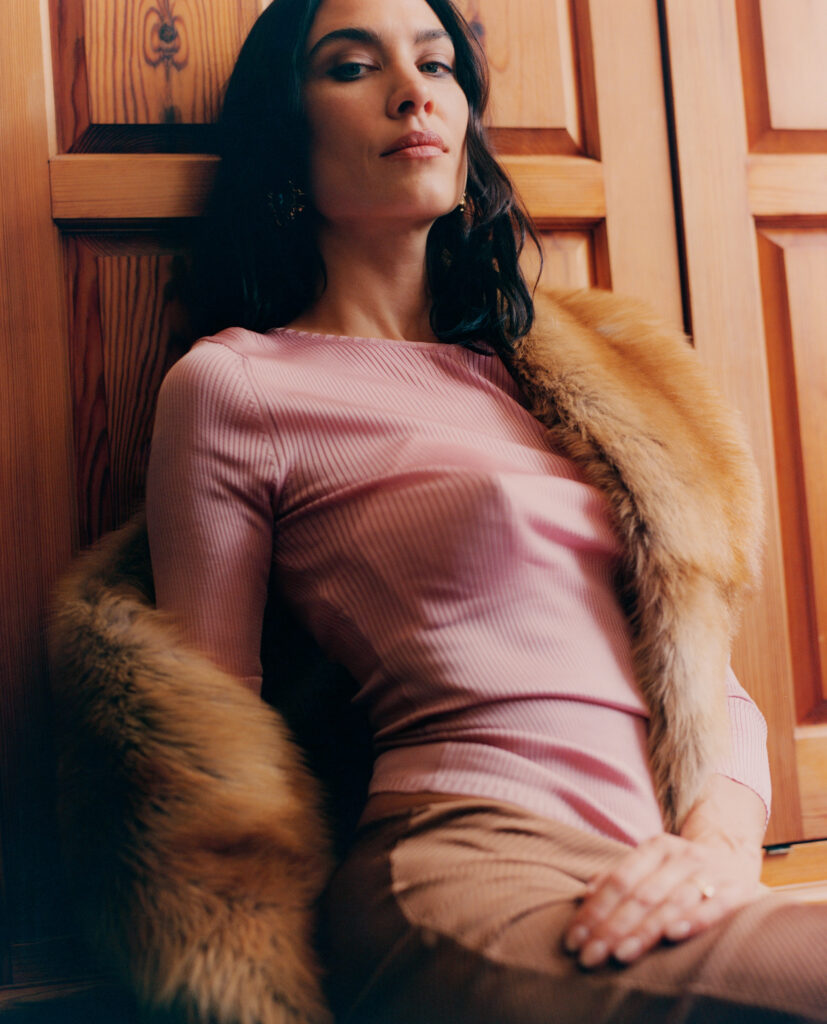 SAFE Management MGMT - Alexa Chung